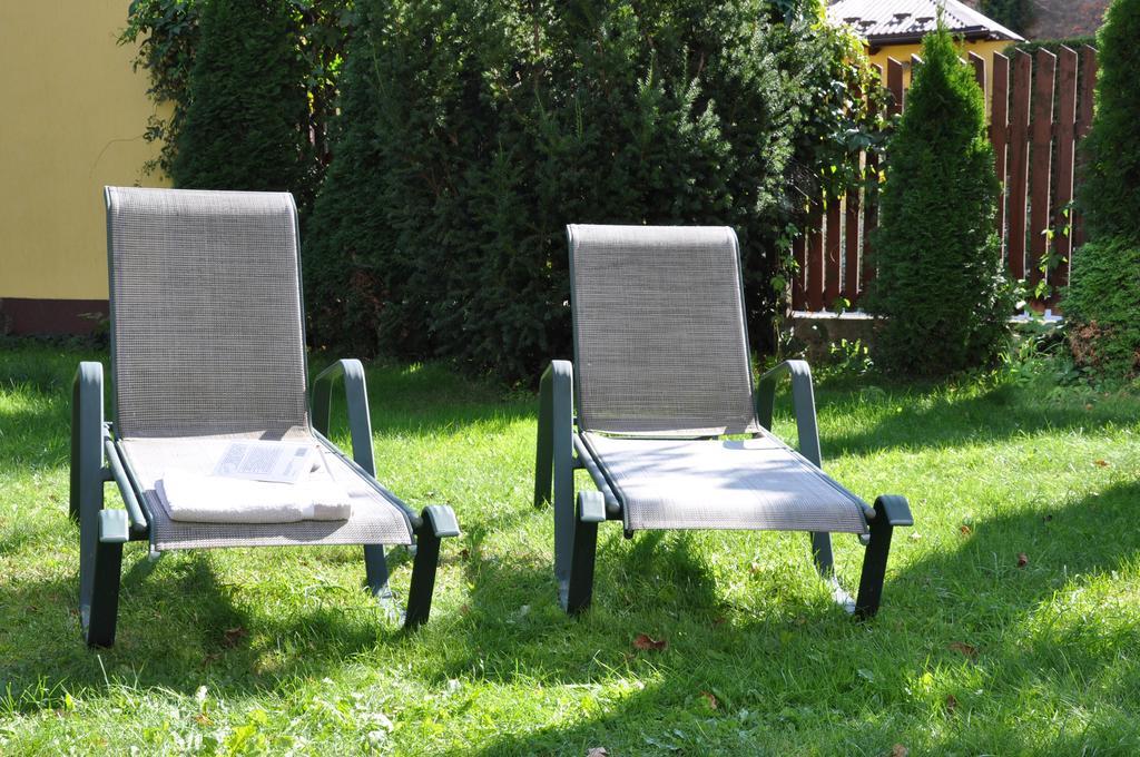 Be Well 3-Rooms Apartment With Parking And Garden Varsavia Esterno foto